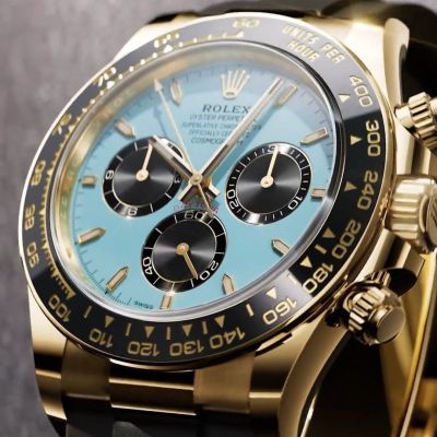 @Rolex präsentiert drei Modelle mit kühnen Konfigurationen: Cosmograph Daytona, GMT‑Master II und Sky‑Dweller schmücken sich mit neuen Zifferblättern, die ihre Aura eindrucksvoll zur Geltung bringen. #Rolex #WatchesAndWonders2025 #JuwelierGadebusch #köln