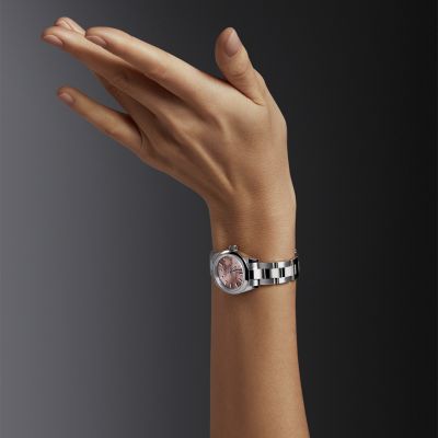 Für diejenigen, die sich von Herausforderungen inspirieren lassen. 
#Rolex #LadyDatejust #OfficialRolexRetailer #JuwelierGadebusch #Köln