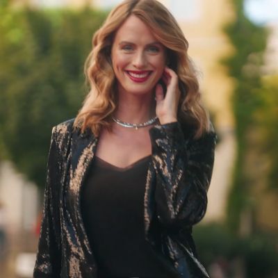 Klarheit statt Kompromisse.
Stärke statt Zweifel.
POWER IN BLACK ist Teil der neuen Wellendorff POWER‑Kollektion 2026.
Ein drehbarer Ring aus 18‑karätigem Weißgold – Brillanten von Hand gefasst, Kaltemaille Schicht für Schicht vollendet.
Geschaffen für Frauen, die ihren eigenen Weg gehen.
#wellendorff #ChooseYourPower #juweliergadebusch #köln