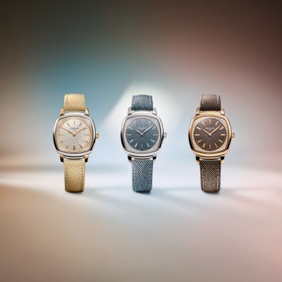 Eine neue Interpretation weiblicher Eleganz:  @patekphilippe  schlägt ein neues Kapitel der Schmuckuhren auf.

Inspiriert vom ikonischen Ladies First Chronograph aus dem Jahr 2009, verbindet die Gondolo Ladies First geometrische Formen, zeitgemäße Farben und zeitlose Raffinesse.

Ein Design zwischen Retro und Moderne – für Frauen, die außergewöhnliche Ästhetik, bleibende Werte und Individualität schätzen. #PatekPhilippe #Gondolo #JuwelierGadebusch #Köln