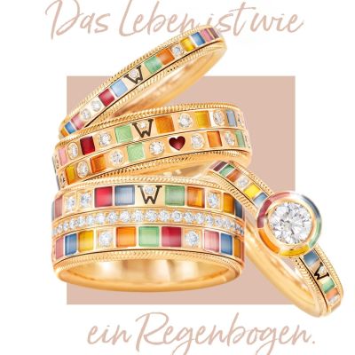 Ein magisches Farbenspiel. 🌈
Mit jeder Bewegung entfalten die Regenbogen-Ringe von Wellendorff eine einzigartige Farbpalette – wie ein Tanz aus Licht und Lebensfreude. Gefertigt aus elegantem 18-karätigem Gelbgold und begleitet von funkelnden Brillanten, symbolisieren diese Ringe Hoffnung und innere Stärke. Für Menschen, die mit ihrer Art einen Regenbogen auf der Seele hinterlassen.
#wellendorff #regenbogen #ringe #goldschmiedekunst