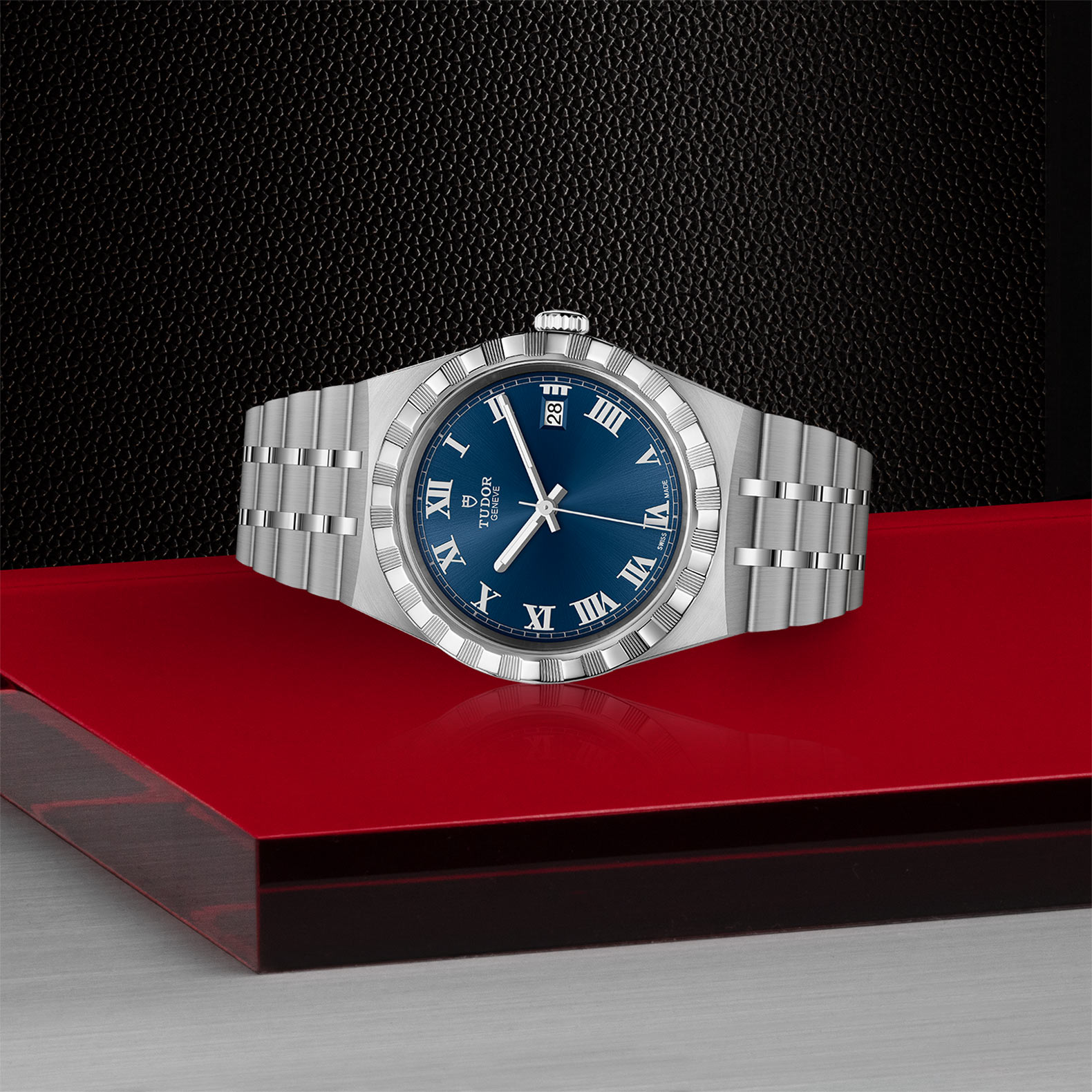 M28500-0005 - TUDOR Boutique Köln