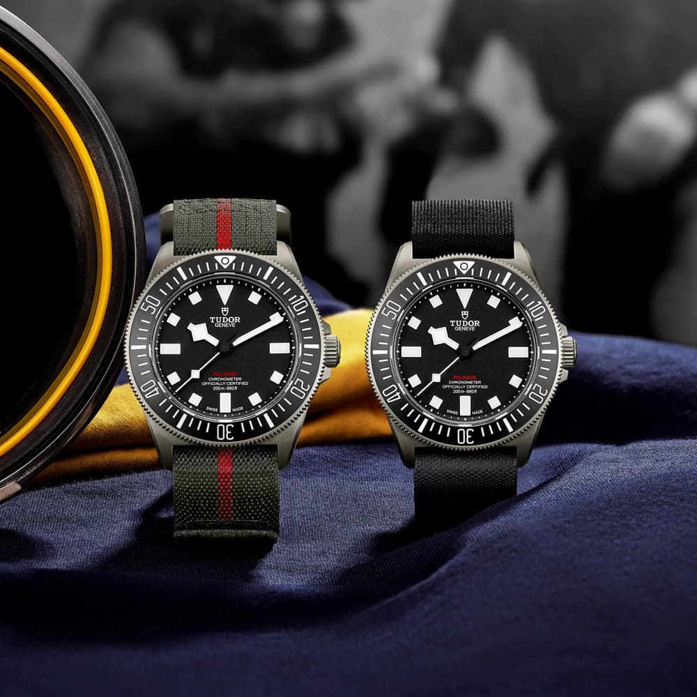 Pelagos FXD grünes und schwarzes Textilarmband